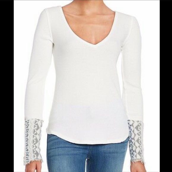 Free People Tops - Free People Ivory Art School V-Neck Thermal Waffle